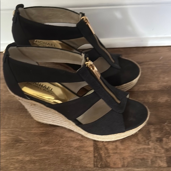 Michael Kors Black and Tan Wedge Sandals - Picture 1 of 3